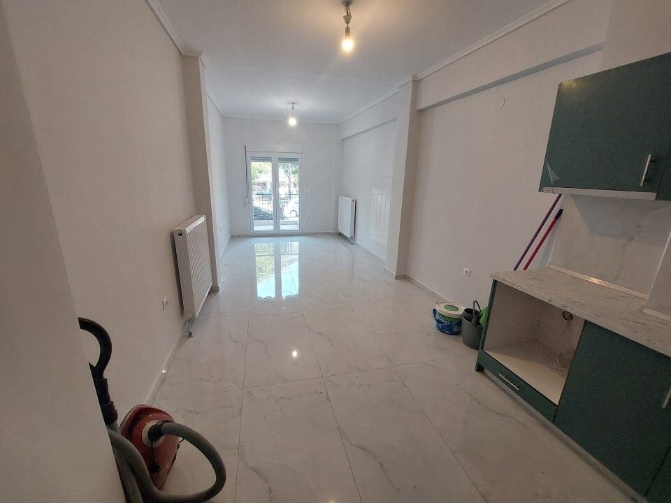 Flat in Thessaloniki, Greece, 71 m² - picture 1