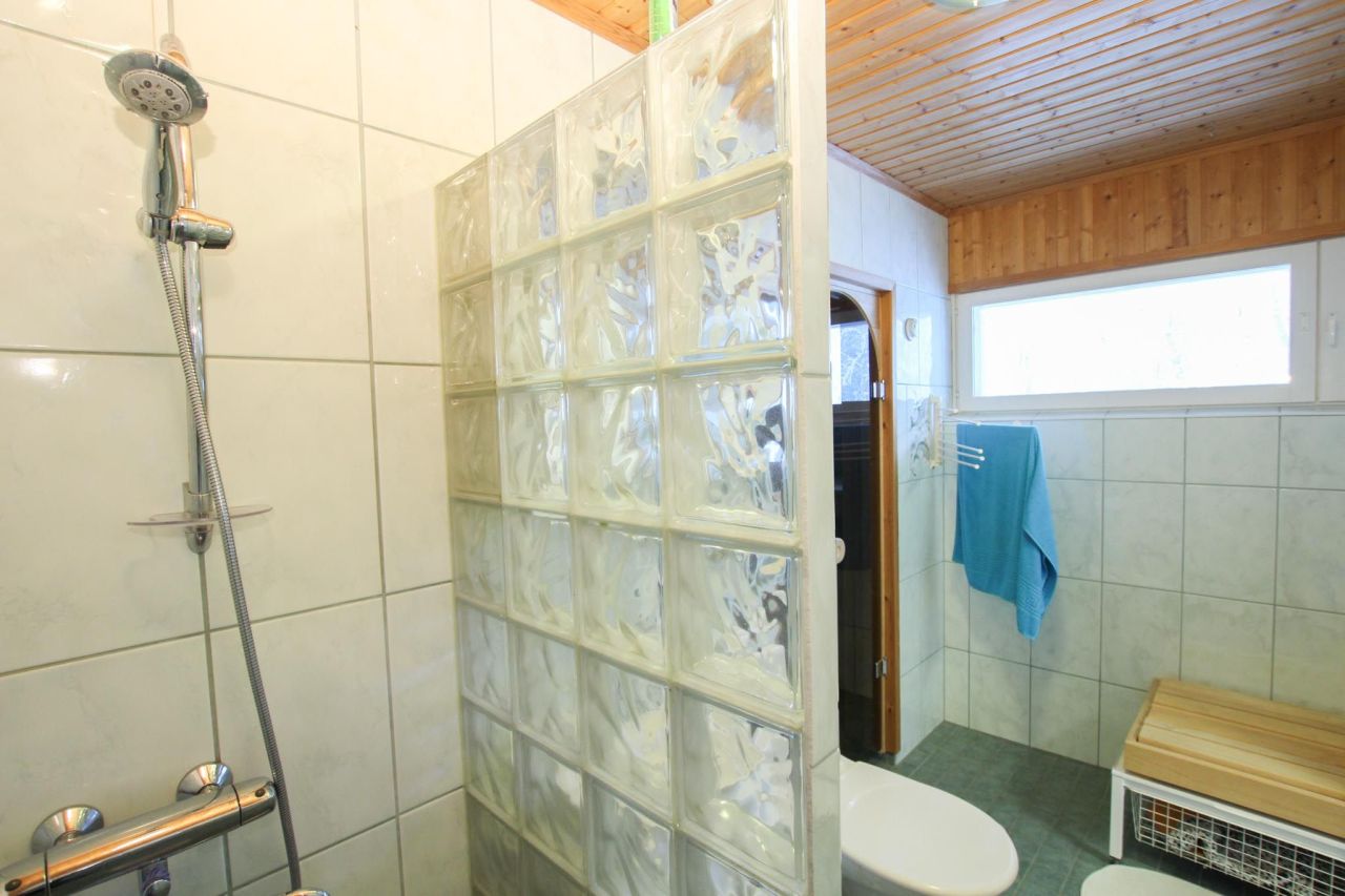 Maison à Rautjarvi, Finlande, 157 m² - image 14