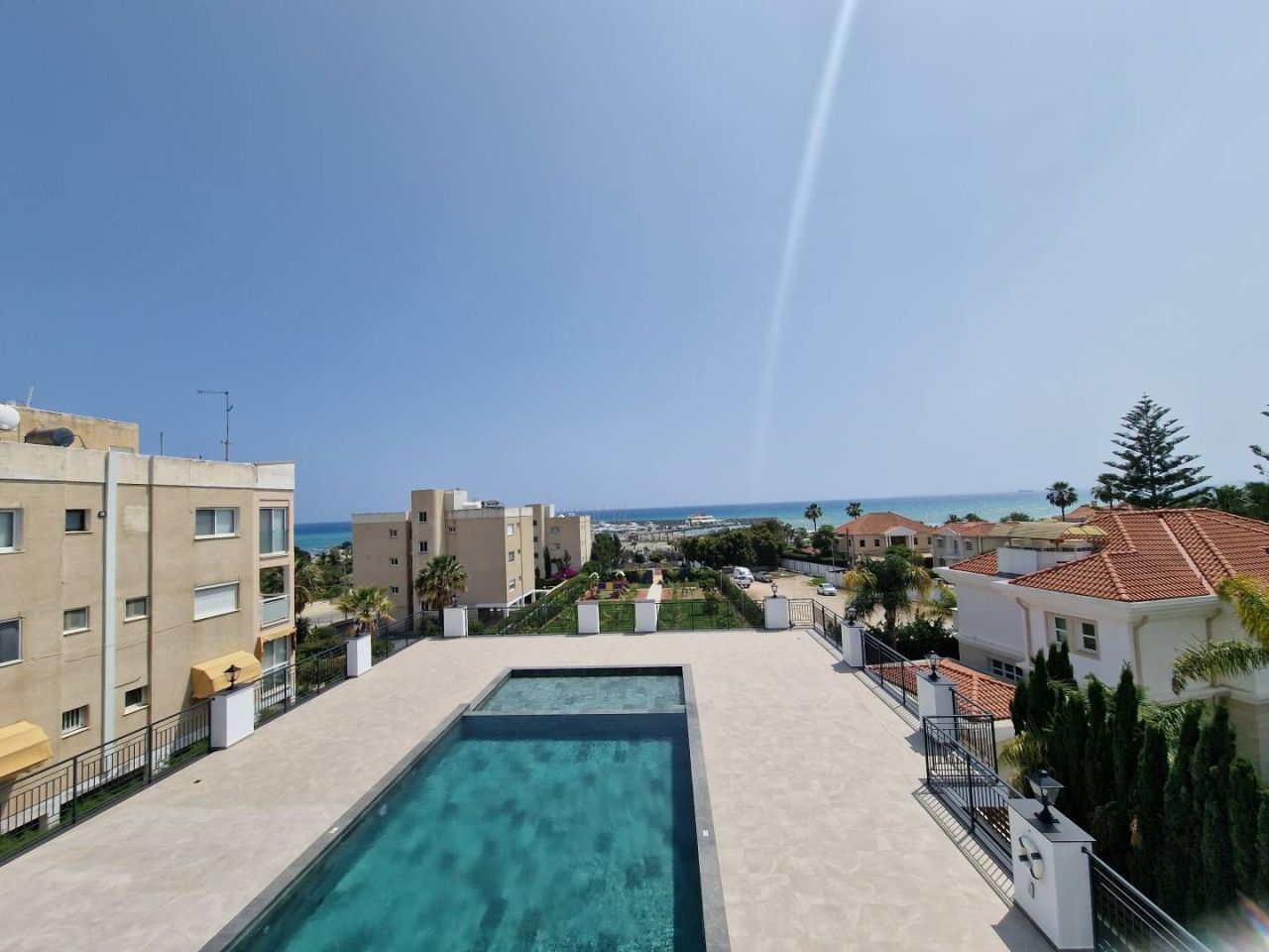 Appartement à Parekklisia, Chypre, 138 m² - image 1