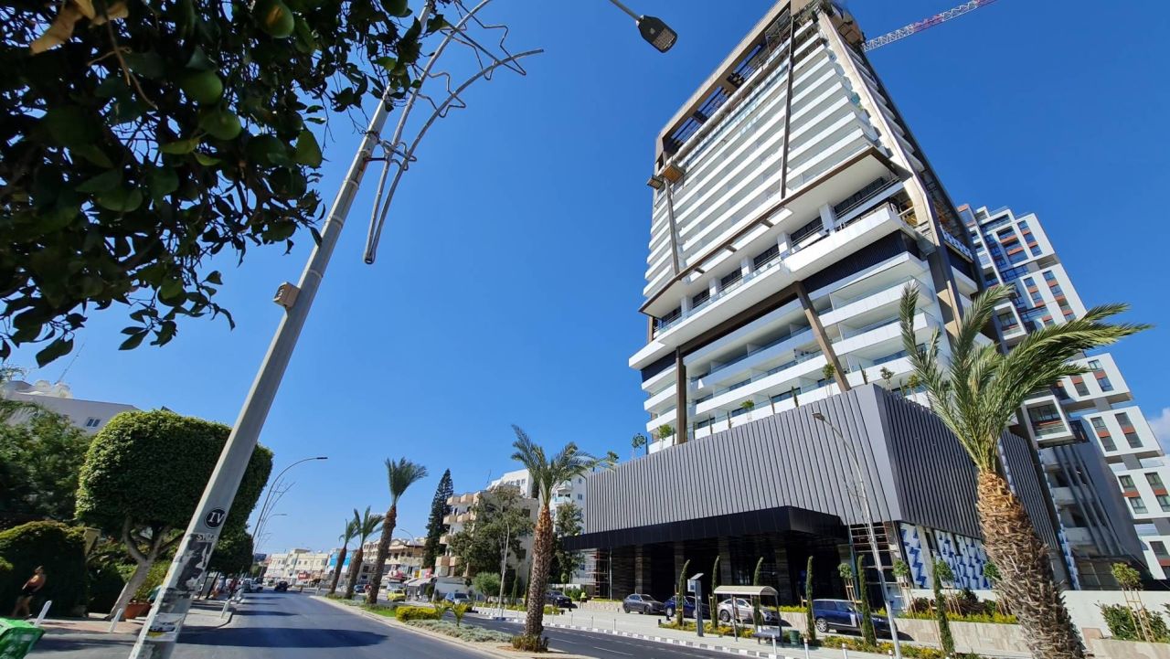 Flat in Germasogeia, Cyprus, 111 m² - picture 1