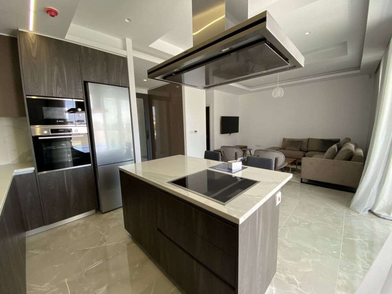 Piso en Germasogeia, Chipre, 183 m² - imagen 1