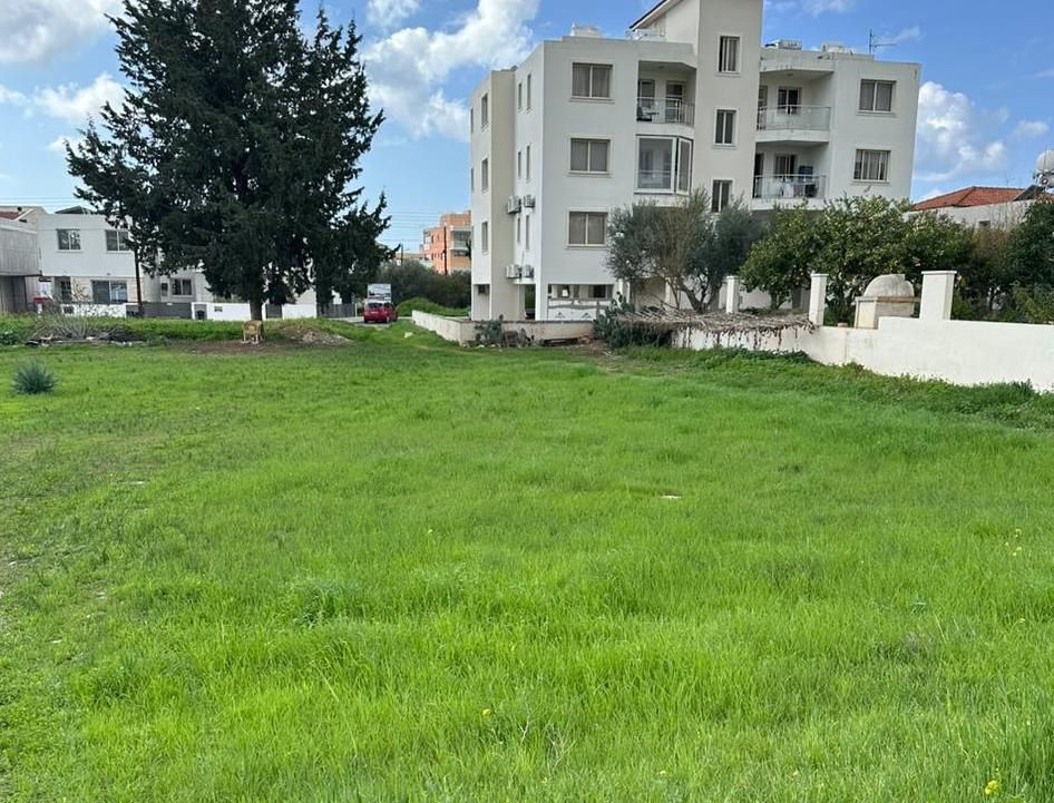 Terrain à Paphos, Chypre, 808 m² - image 2