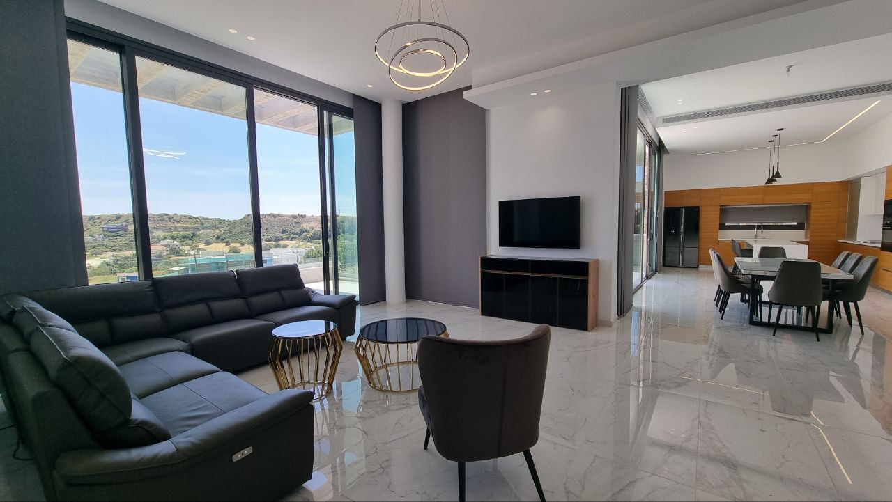 House in Agios Tychon, Cyprus, 480 m² - picture 2