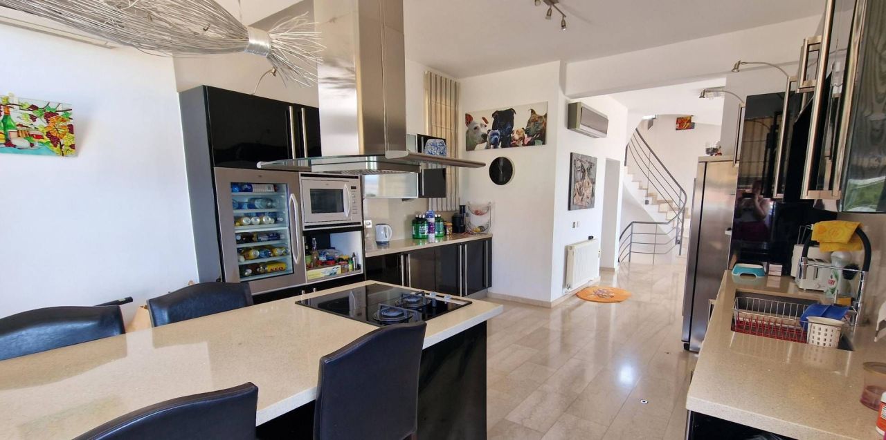 Haus in Peyia, Zypern, 350 m² - Foto 3