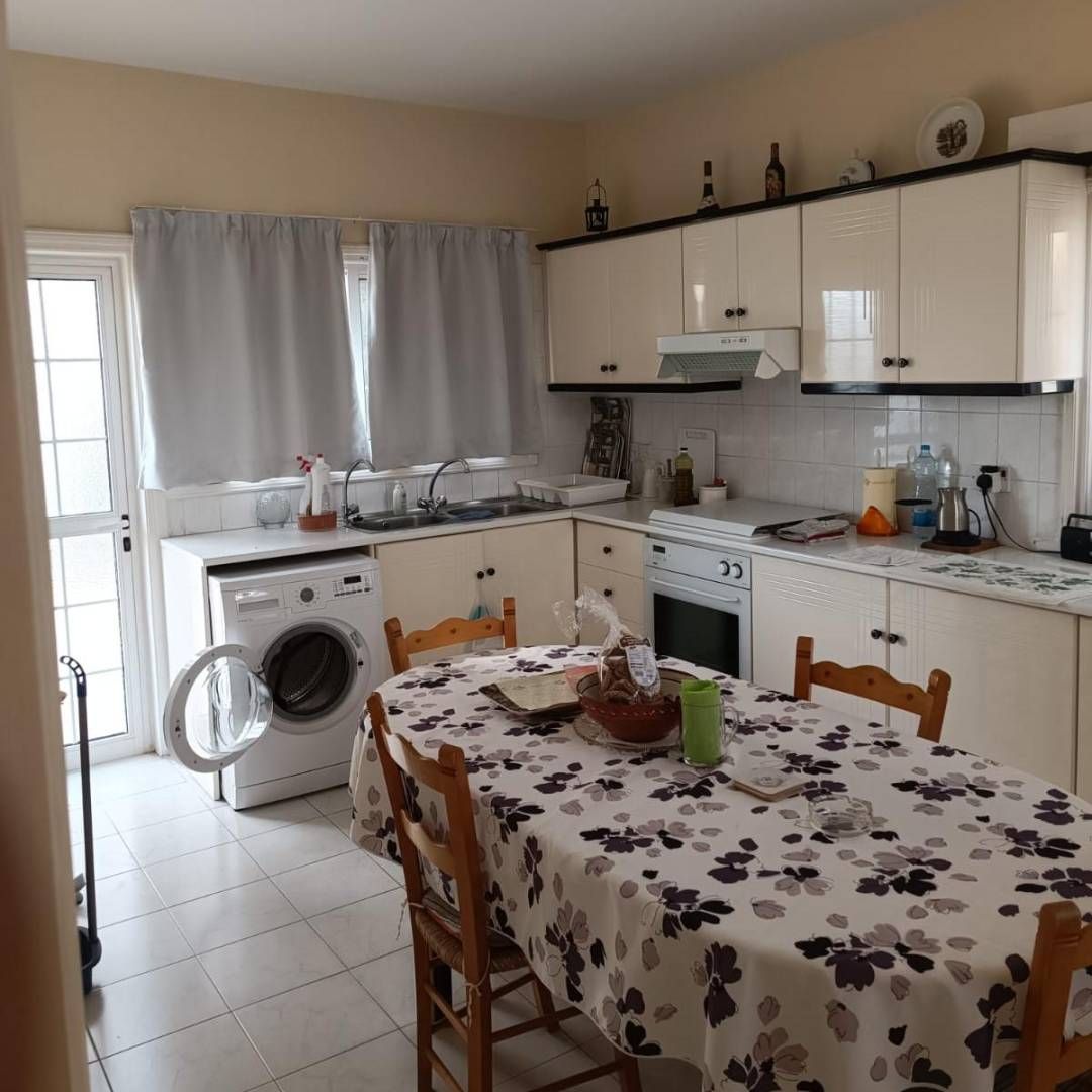 Haus in Larnaka, Zypern, 305 m² - Foto 3