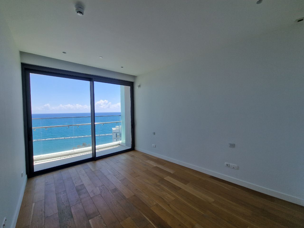 Appartamento a Mouttagiaka, Cipro, 130 m² - foto 3