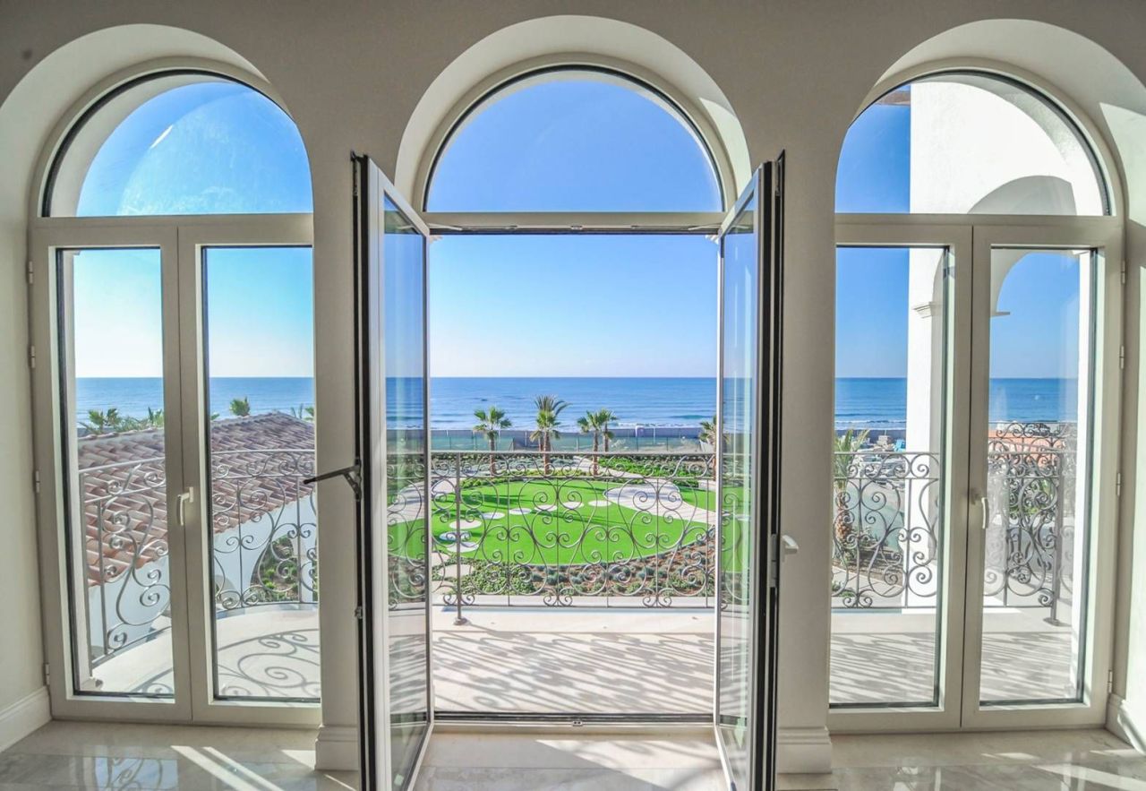 Maison à Larnaca, Chypre, 1 910 m² - image 3