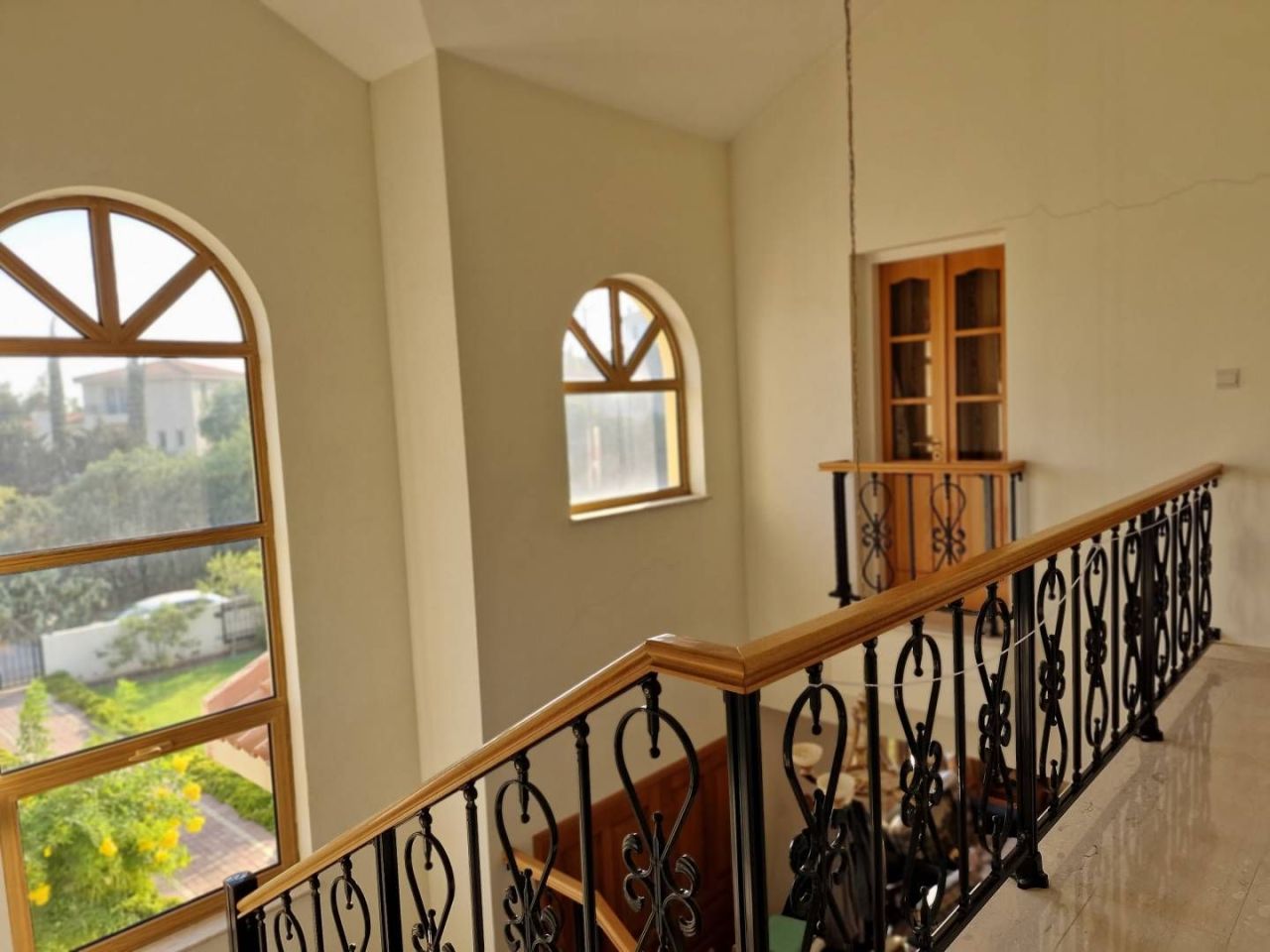 Maison à Parekklisia, Chypre, 200 m² - image 5