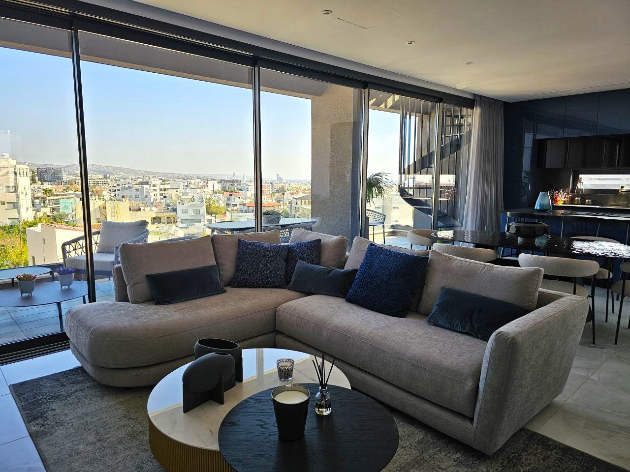 Appartamento a Mesa Geitonia, Cipro, 272 m² - foto 5