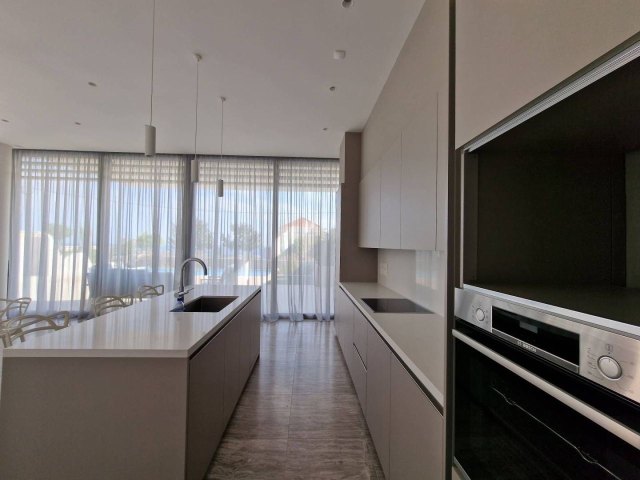 Casa a Mouttagiaka, Cipro, 233 m² - foto 8