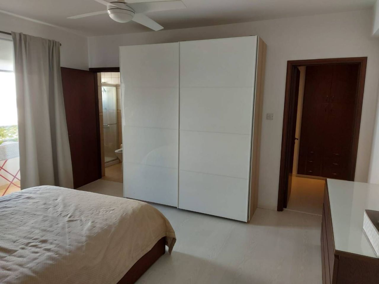 Piso en Agios Tychon, Chipre, 160 m² - imagen 8