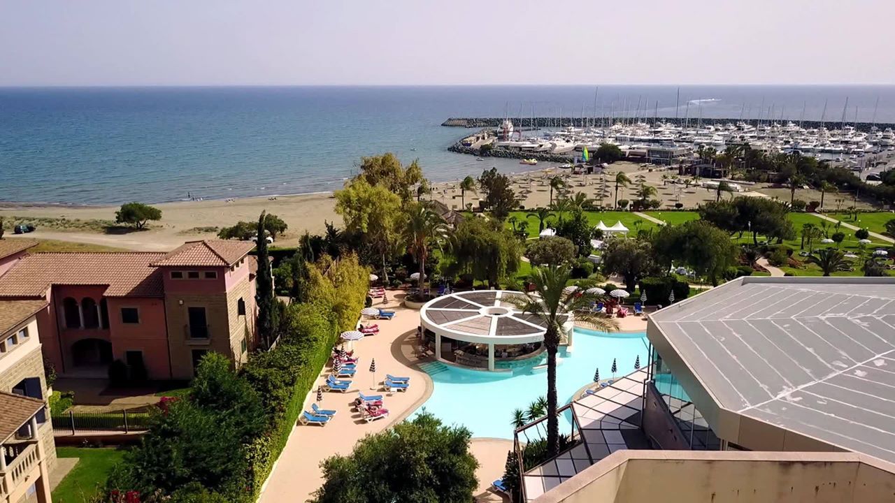 Piso en Limasol, Chipre, 480 m² - imagen 9