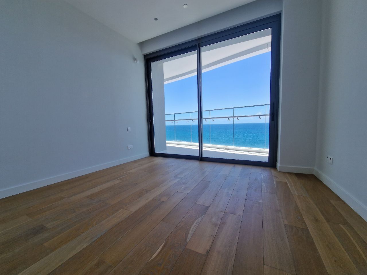 Appartamento a Mouttagiaka, Cipro, 130 m² - foto 9