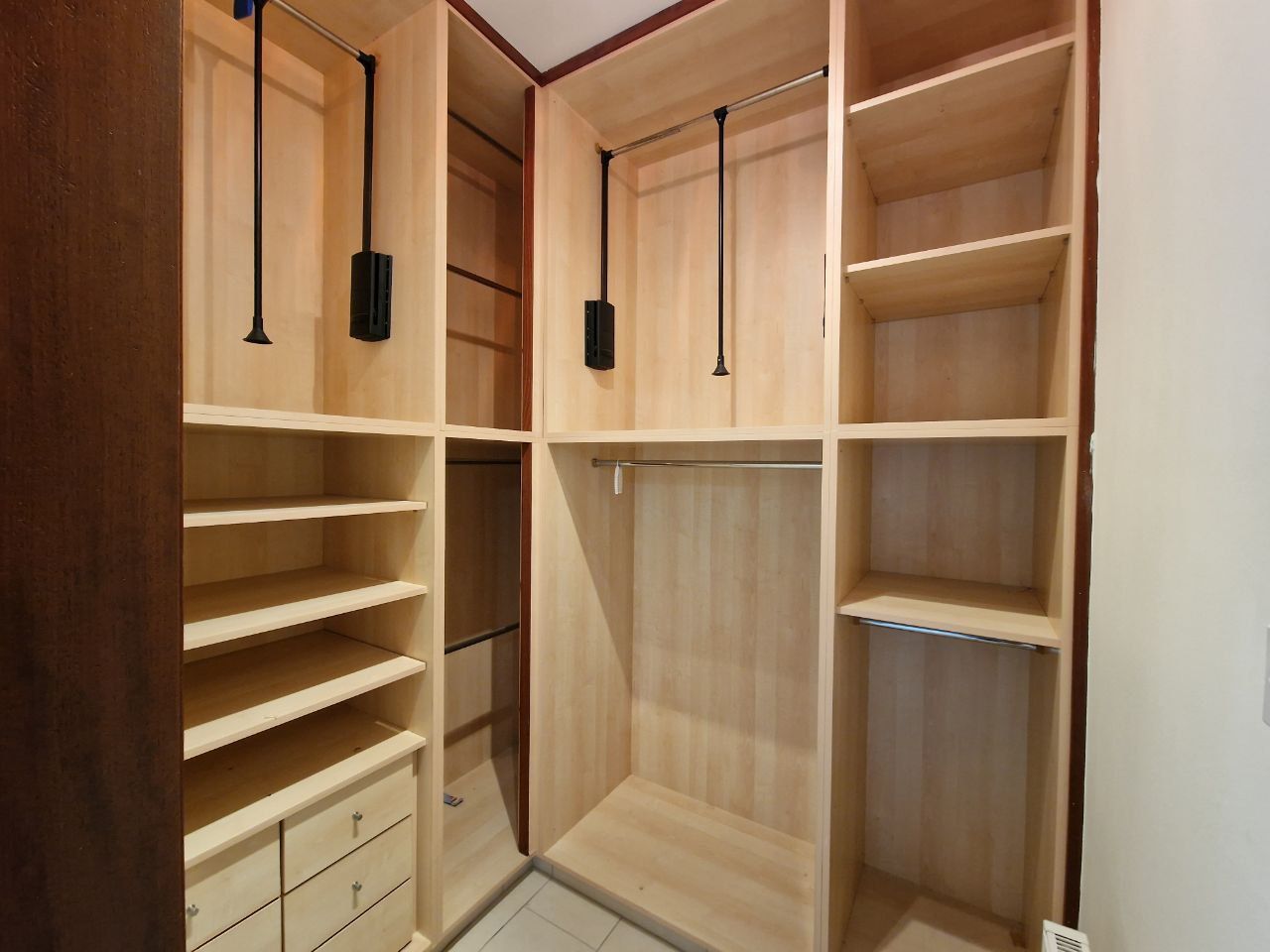 House in Agios Athanasios, Cyprus, 420 m² - picture 12