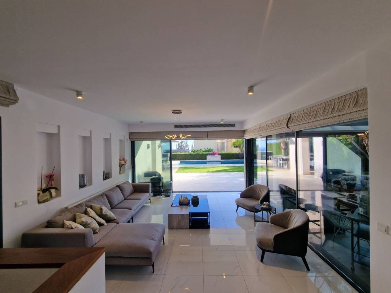 Haus in Agios Athanasios, Zypern, 500 m² - Foto 13