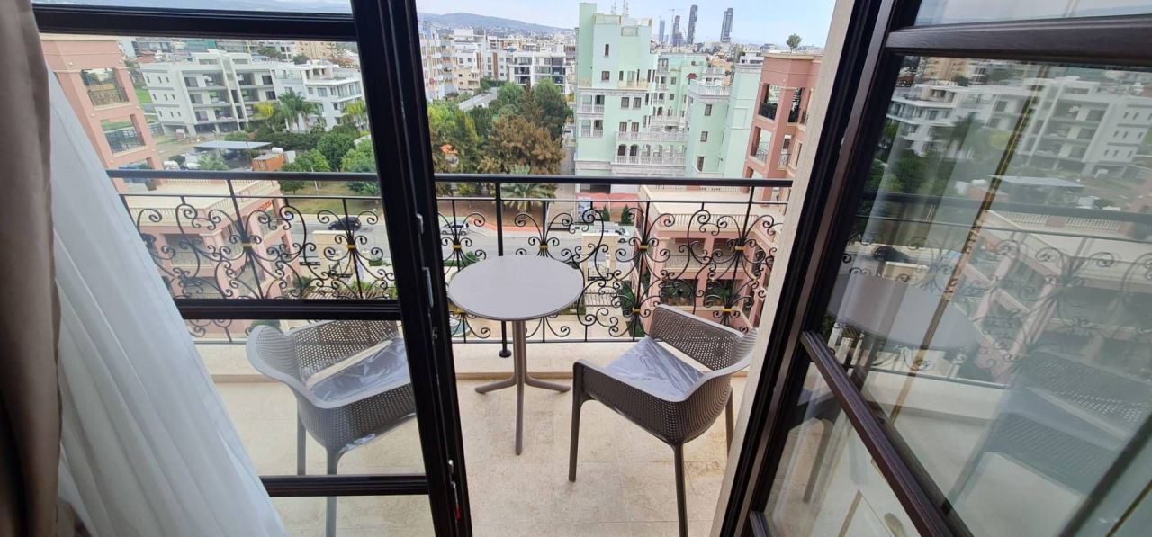 Appartamento a Germasogeia, Cipro, 205 m² - foto 14