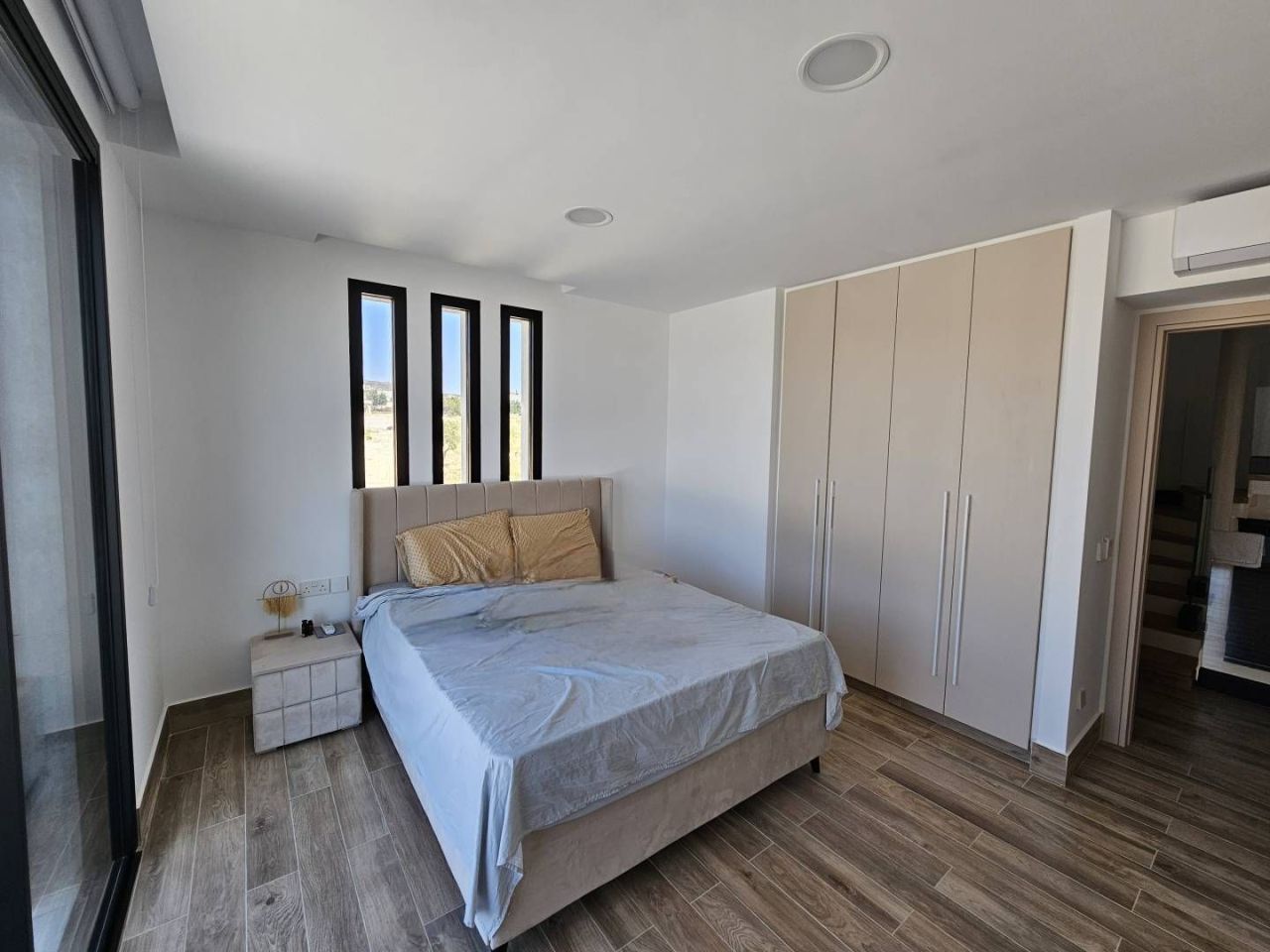 Casa en Agios Athanasios, Chipre, 450 m² - imagen 15