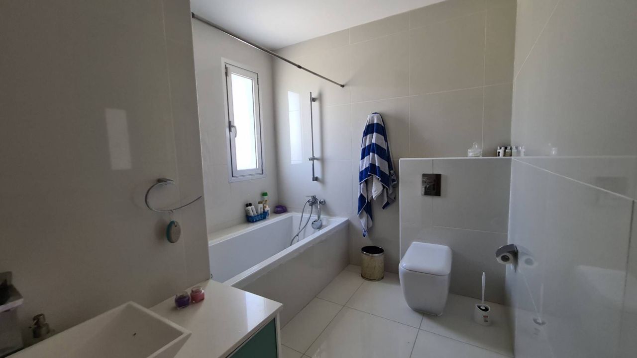 House in Ypsonas, Cyprus, 355 m² - picture 15