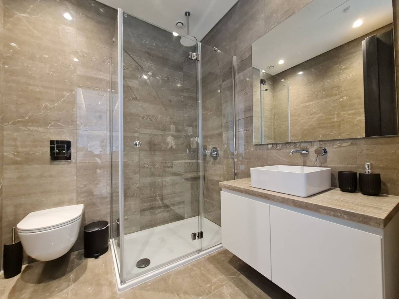 Flat in Germasogeia, Cyprus, 78 m² - picture 17