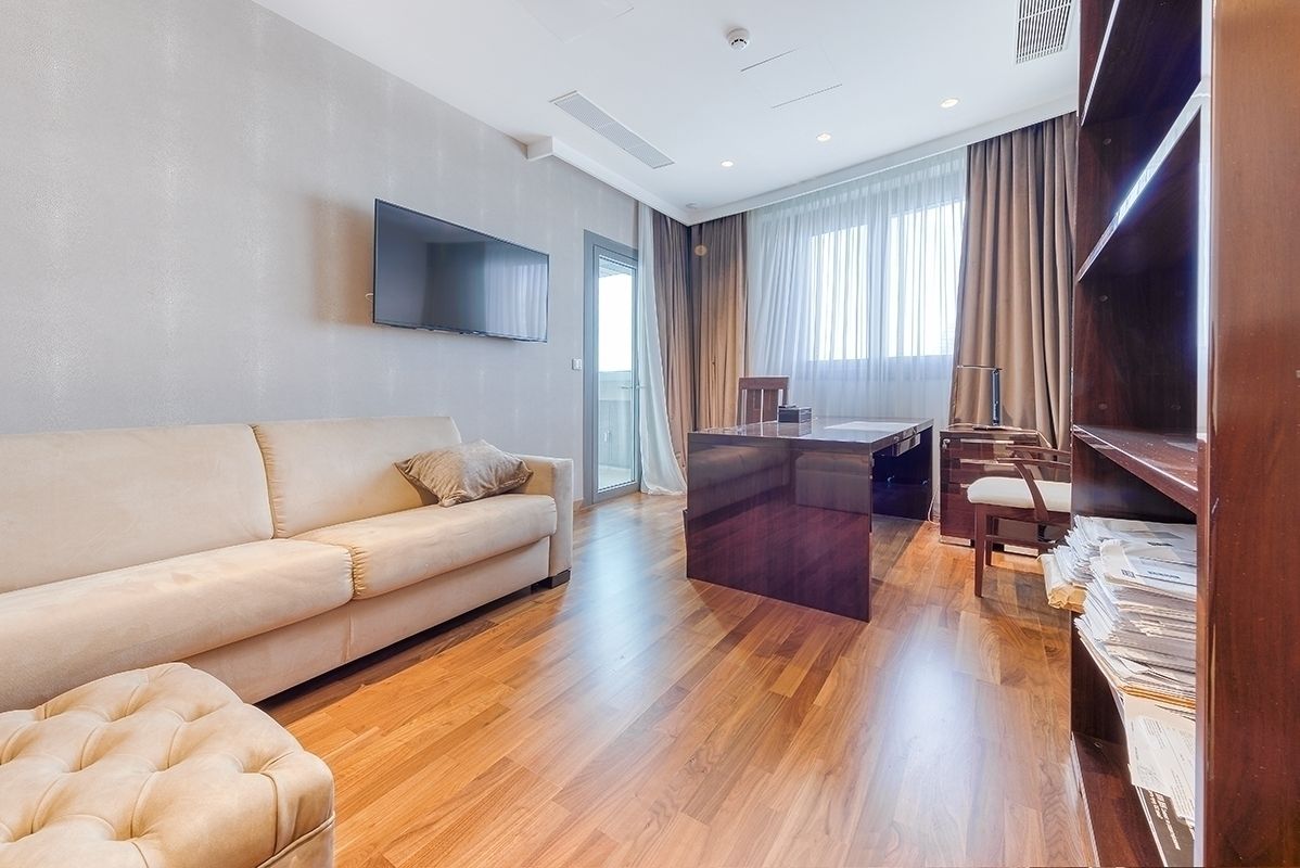 Flat in Mouttagiaka, Cyprus, 370 m² - picture 18