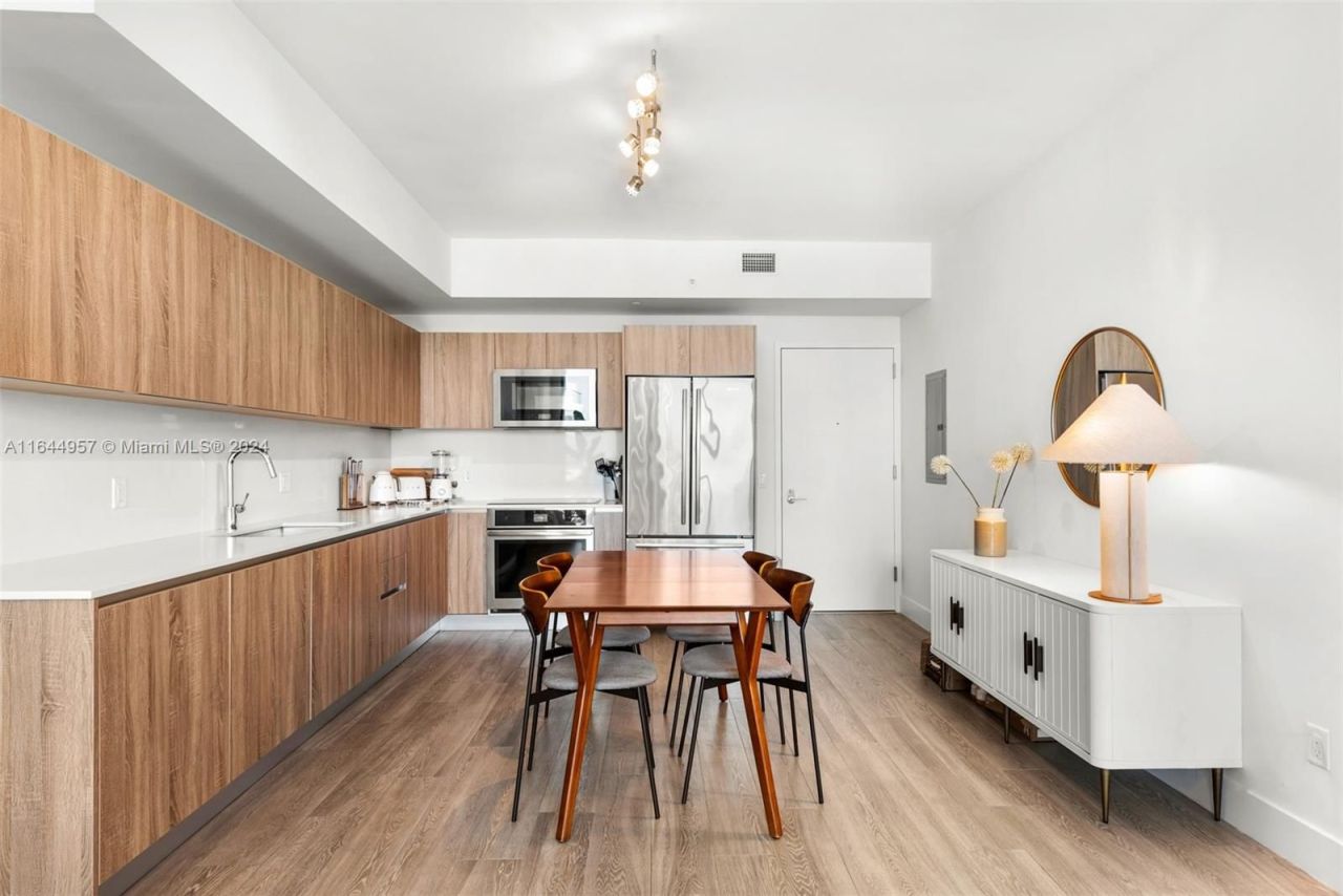 Flat in Miami, USA, 100 m² - picture 5