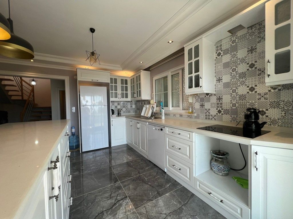 Apartment in Alanya, Turkey, 160 m² - picture 4