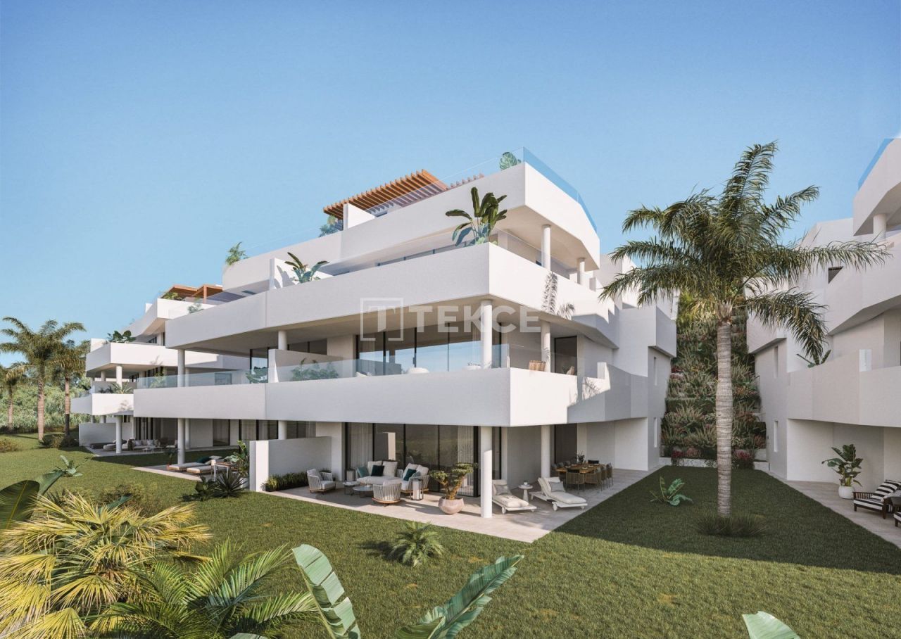 Appartement à Estepona, Espagne, 145 m² - image 1