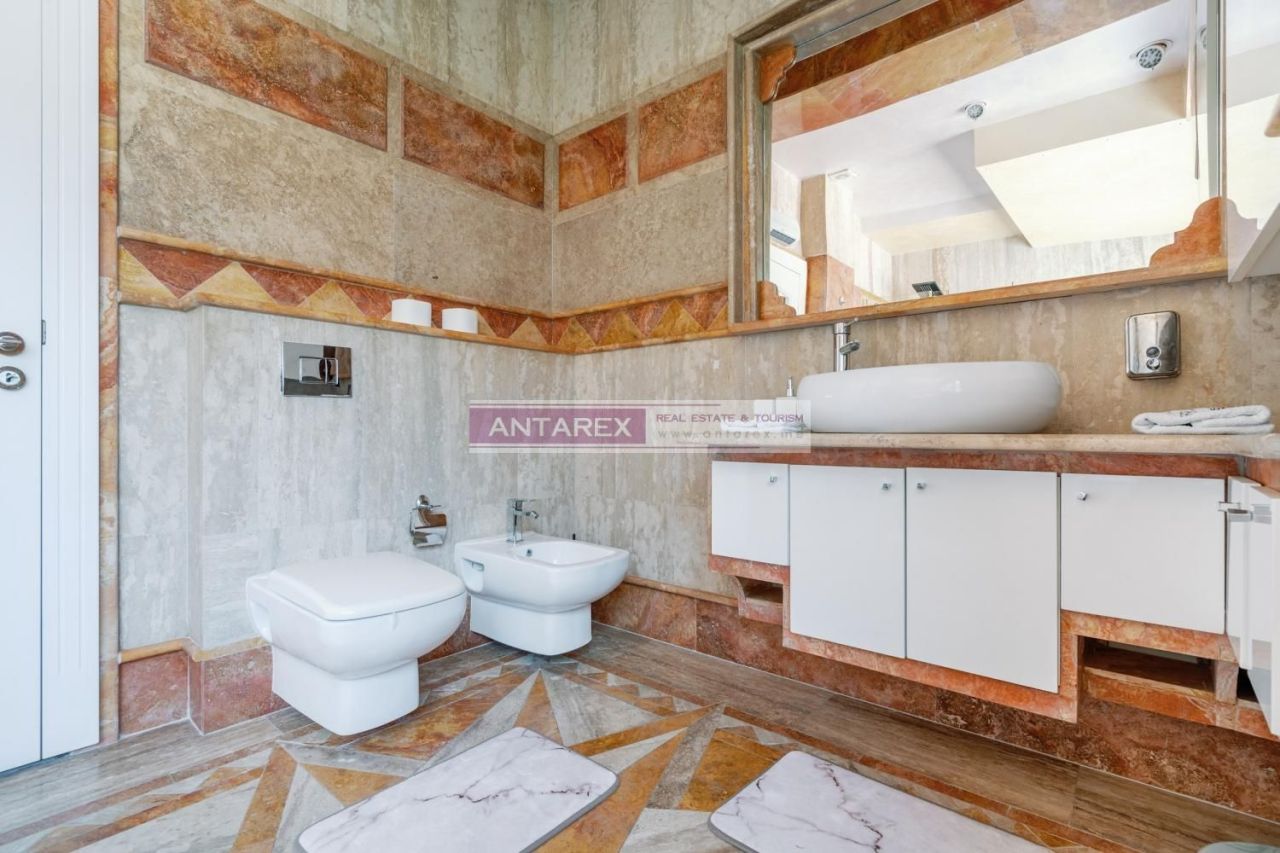 Apartment in Budva, Montenegro, 400 m² - picture 11