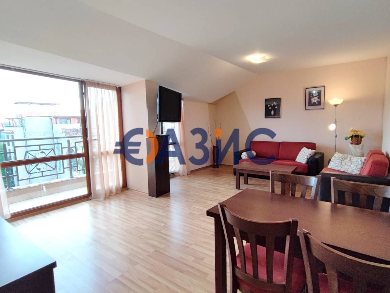 Appartement à Slantchev Briag, Bulgarie, 121 m² - image 1