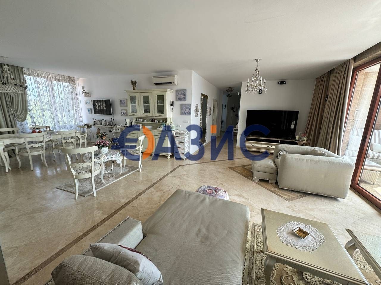 Appartement à Nessebar, Bulgarie, 182.6 m² - image 3