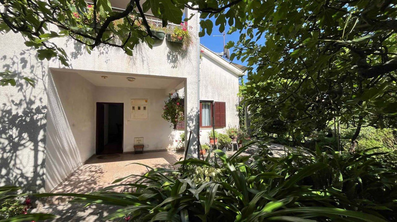 Haus in Denovici, Montenegro, 240 m² - Foto 3