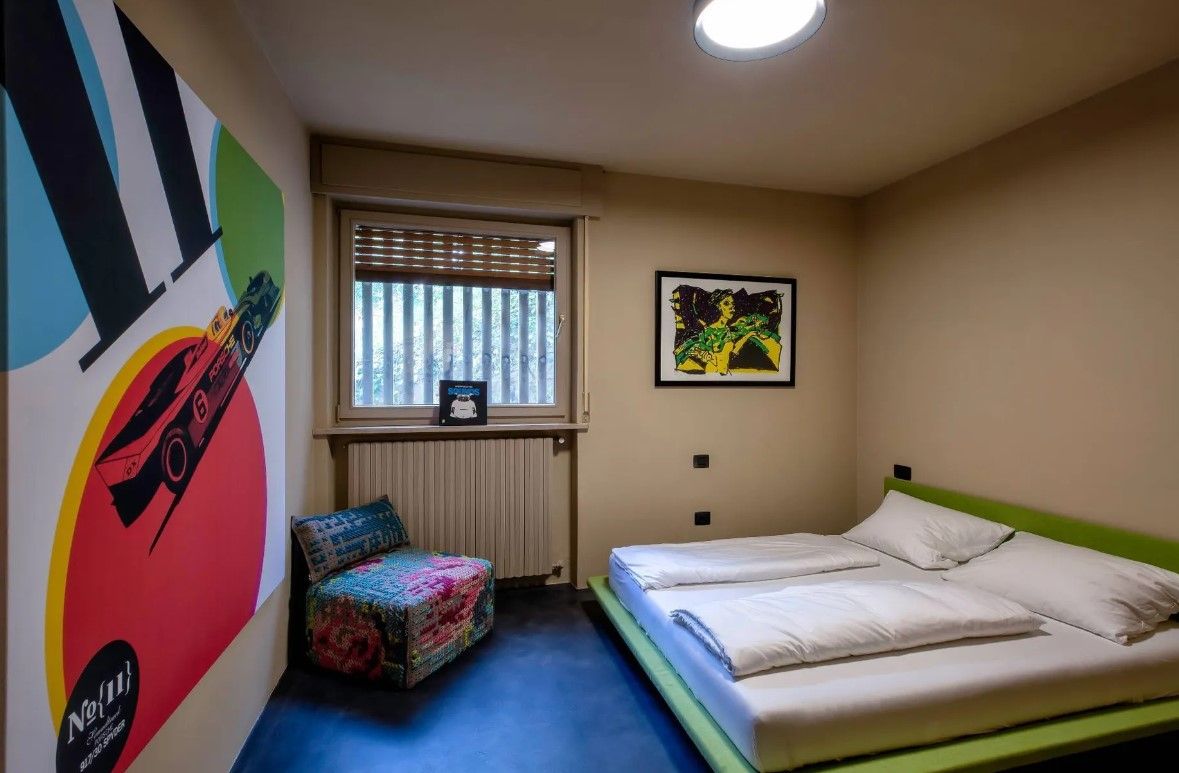 Villa à Torri del Benaco, Italie, 240 m² - image 13