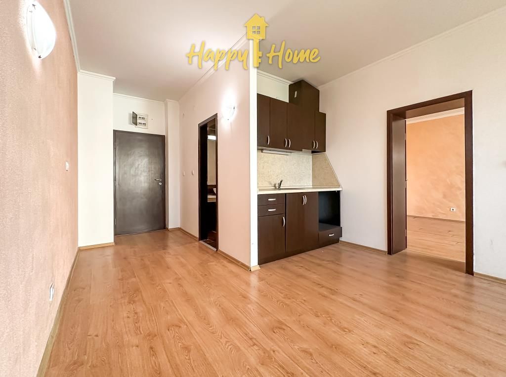 Appartement à Slantchev Briag, Bulgarie, 82.73 m² - image 1