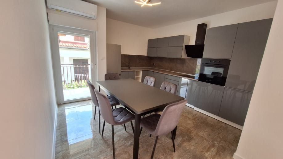 Piso en Poreč, Croacia, 100.08 m² - imagen 3