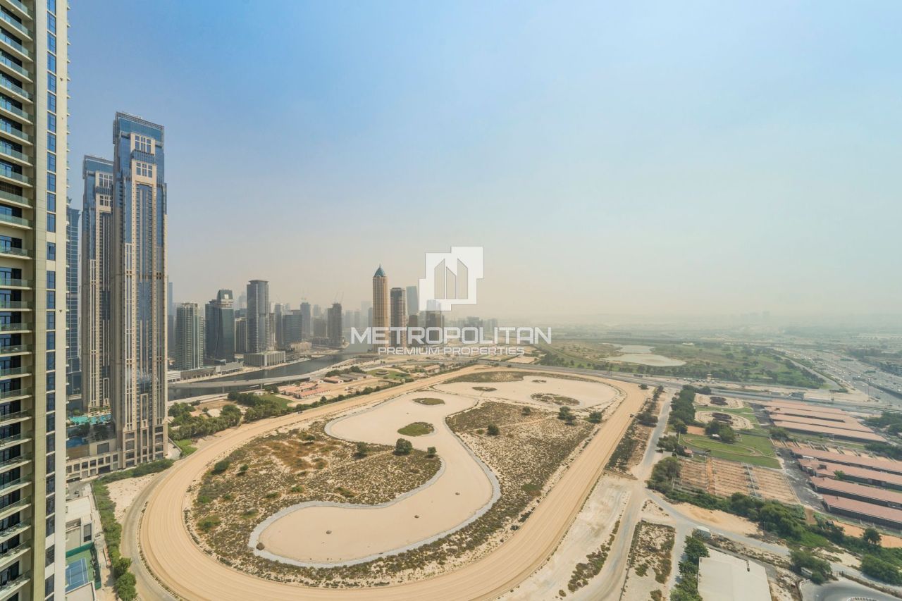 Appartement à Dubaï, EAU, 121 m² - image 1