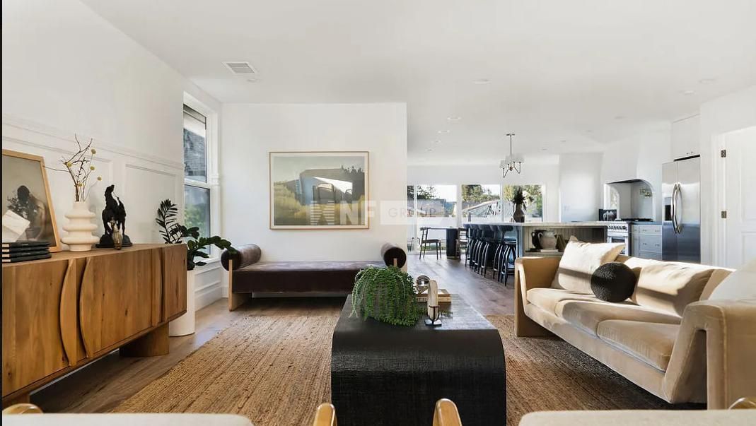 Maison à Los Angeles, États-Unis, 2 126 m² - image 6