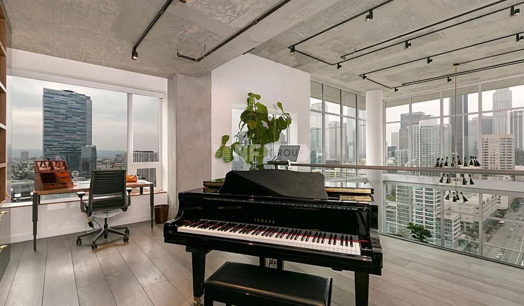 Ático en Los Ángeles, Estados Unidos, 3 930 m² - imagen 8