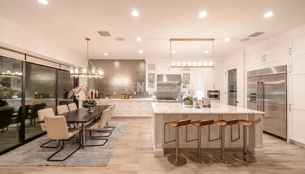 House in Los Angeles, USA, 4 039 m² - picture 9