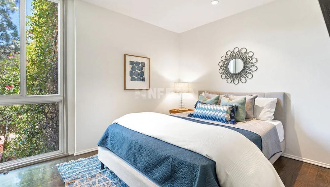 Casa a Los Angeles, USA, 2 301 m² - foto 13