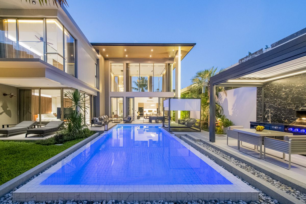 Villa sur l'île de Phuket, Thaïlande, 426 m² - image 1