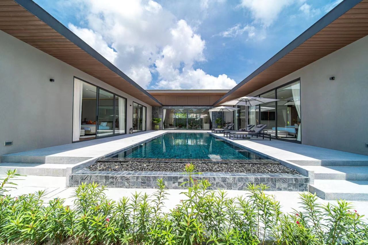 Villa on Phuket Island, Thailand, 442 m² - picture 1