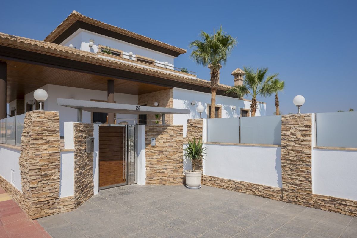 Haus in Costa Calida, Spanien, 190 m² - Foto 1