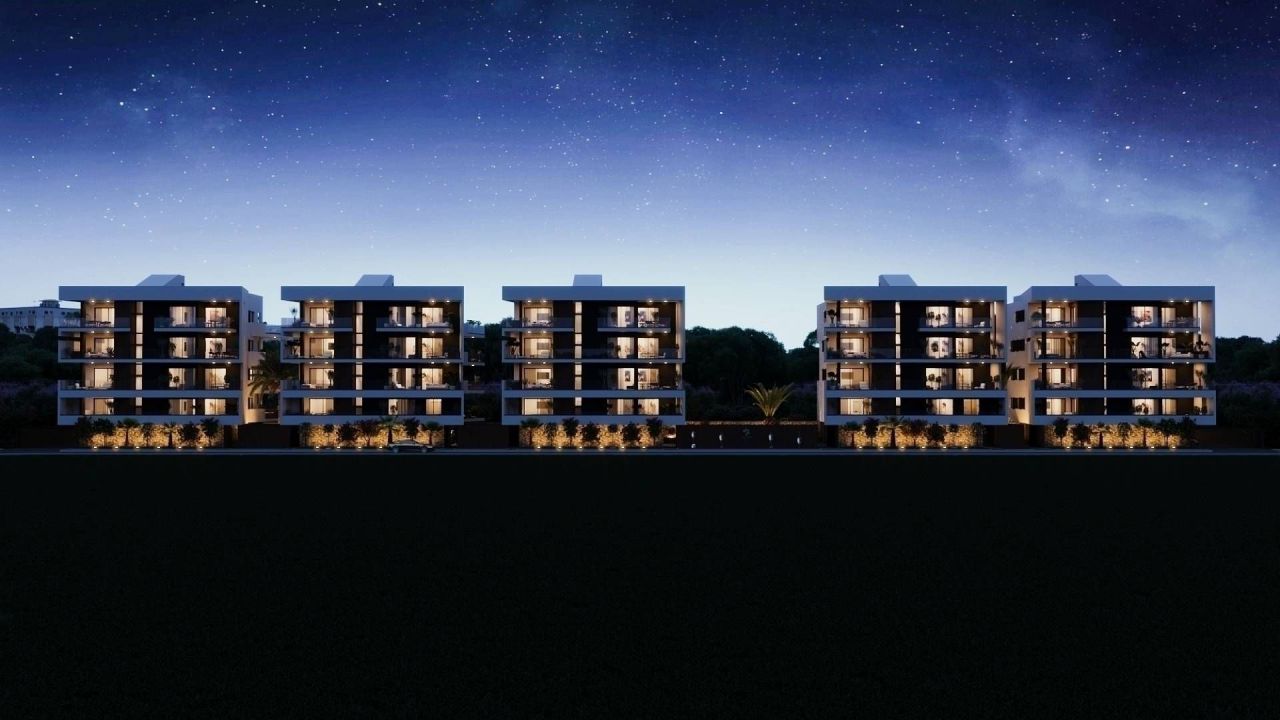 Flat in Larnaca, Cyprus, 155 m² - picture 1