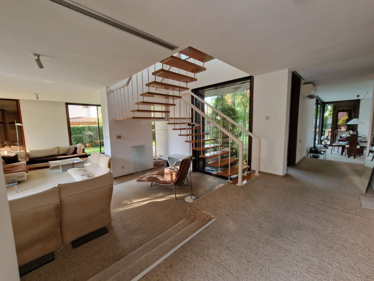 Casa en Nicosia, Chipre, 310 m² - imagen 5