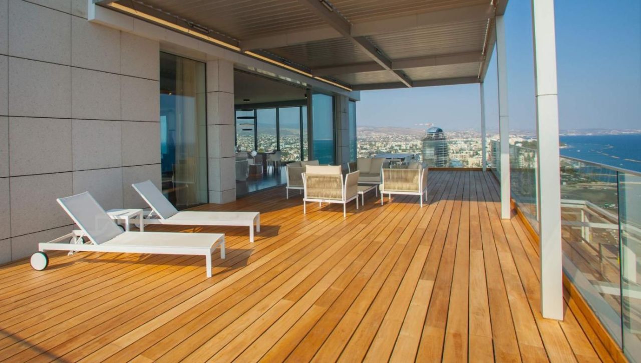 Flat in Limassol, Cyprus, 1 037 m² - picture 6