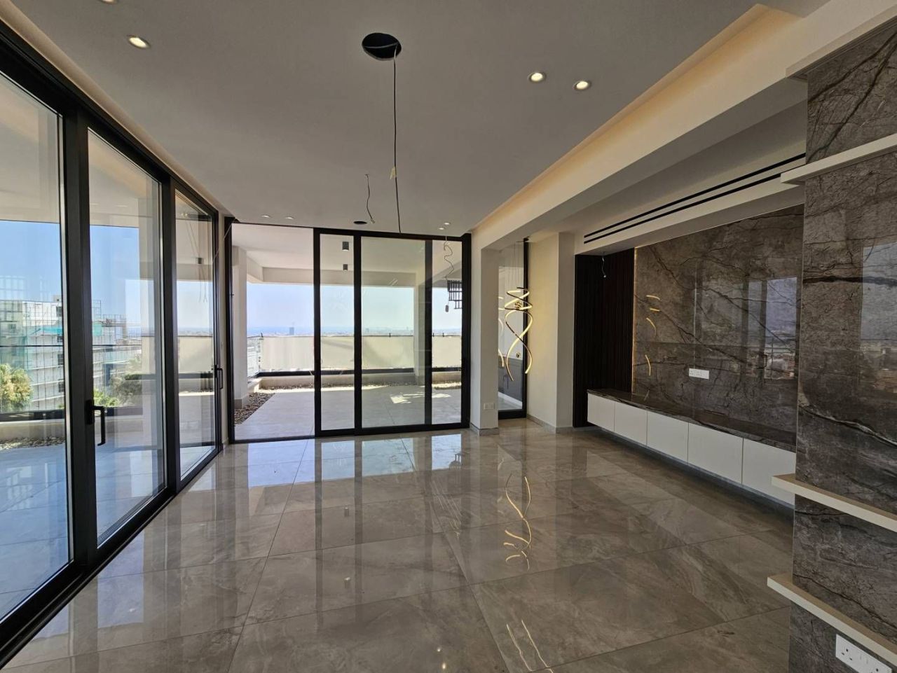 Wohnung in Agios Athanasios, Zypern, 311 m² - Foto 9