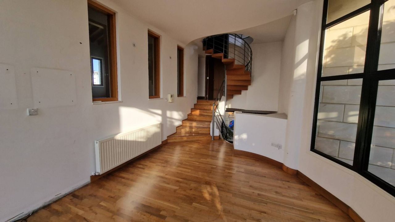 Maison à Kamares, Chypre, 322 m² - image 13