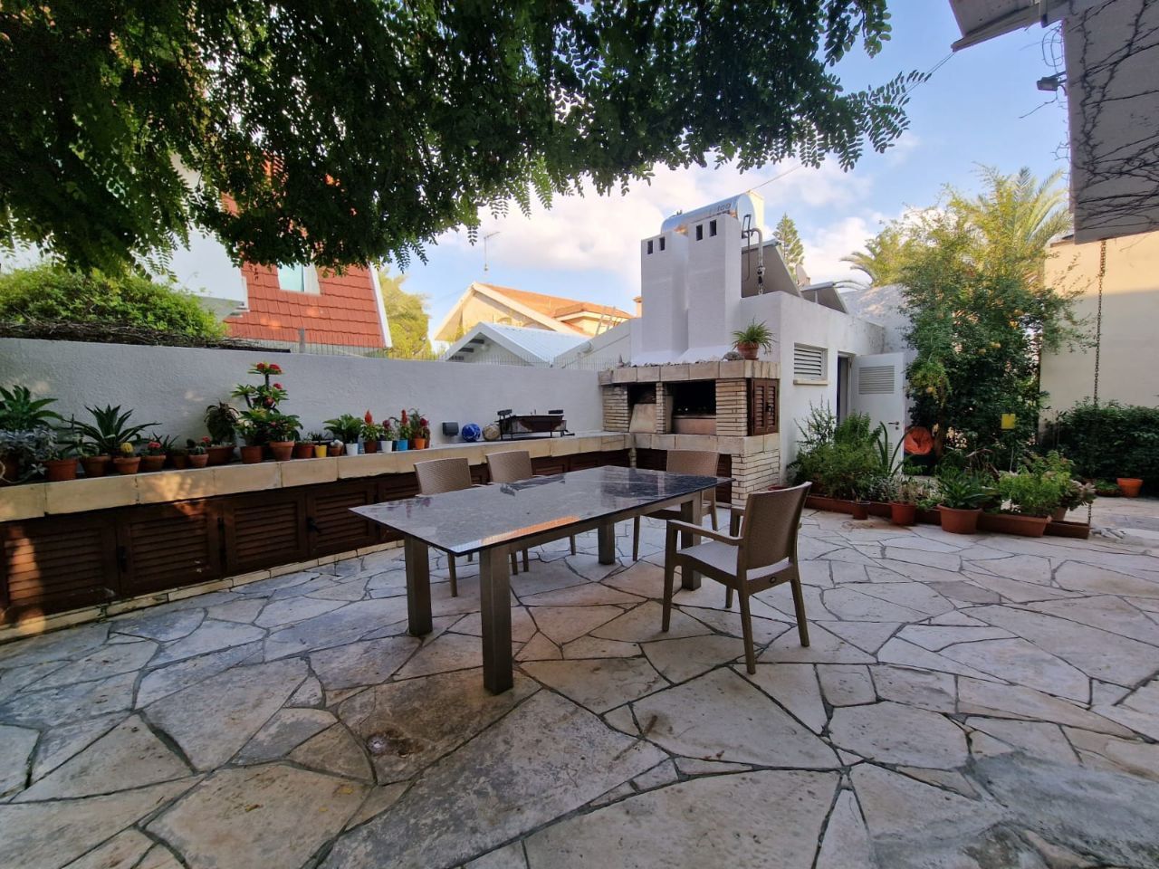 Casa en Nicosia, Chipre, 310 m² - imagen 15