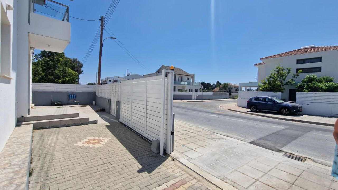 Maison à Larnaca, Chypre, 255 m² - image 18