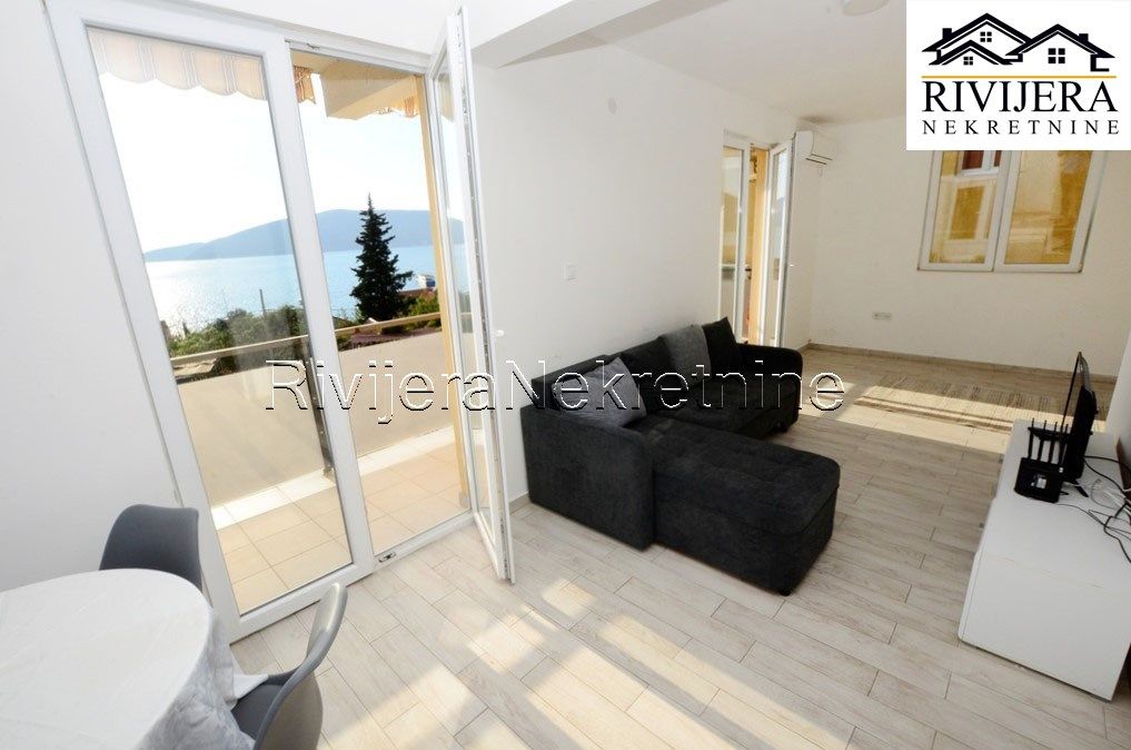 Wohnung in Herceg-Novi, Montenegro, 52 m² - Foto 1